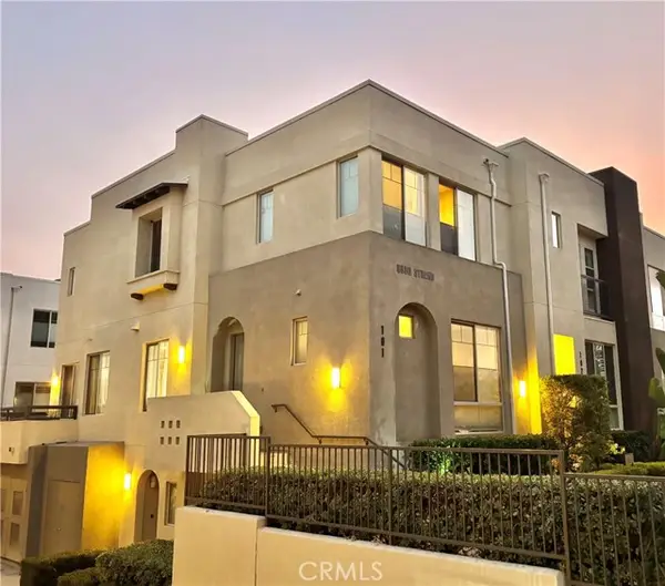 5550 Strand  #101, Hawthorne, CA 90250