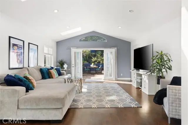 625 Camino Real, Redondo Beach, CA 90277 - #1