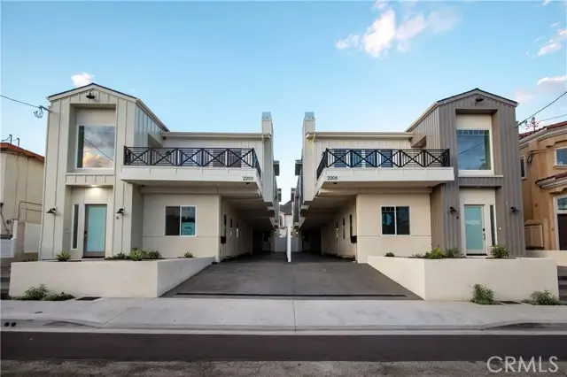 2203 Marshalfield  #B, Redondo Beach, CA 90278 - Image #2