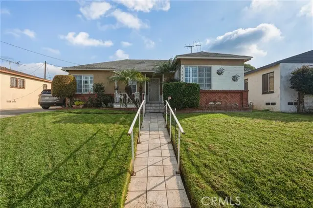11016 S, VAN NESS, Los Angeles, CA 90047 - #1