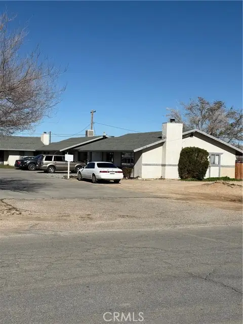 20958 Nisqually Road, Apple Valley, CA 92308