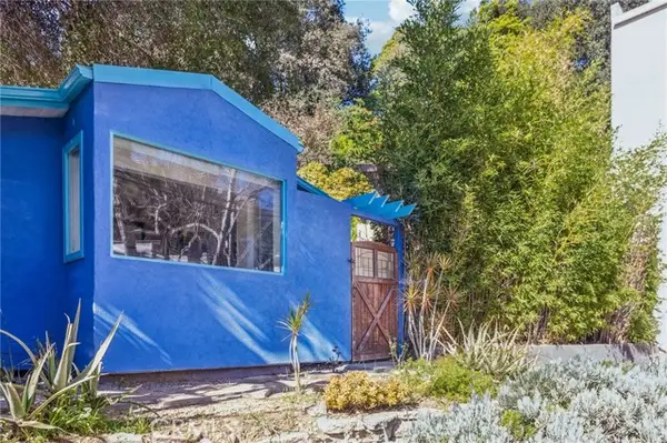 2041 Beverly Glen Boulevard, Los Angeles, CA 90077