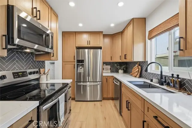 2606 Gates Avenue  #2, Redondo Beach, CA 90278 - #2