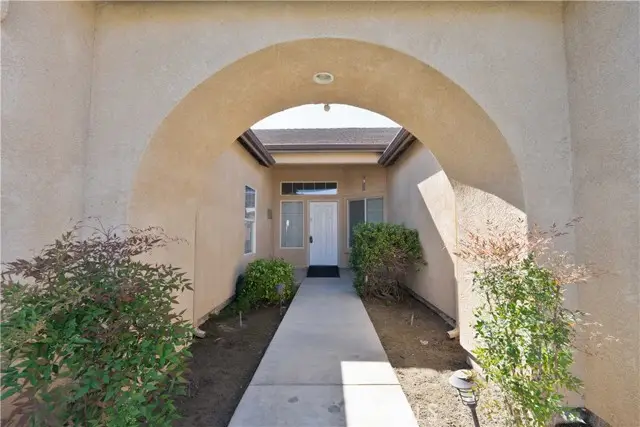 207 Riesling Vines Street, Bakersfield, CA 93314 - #2