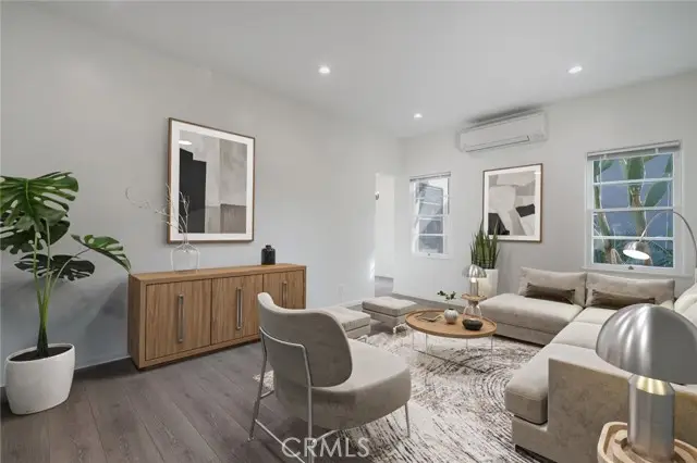 1226 Dunsmuir, Los Angeles, CA 90019 - #2