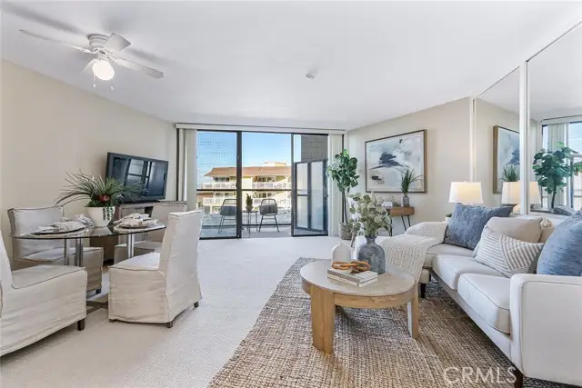 531 Esplanade  #303, Redondo Beach, CA 90277 - #3