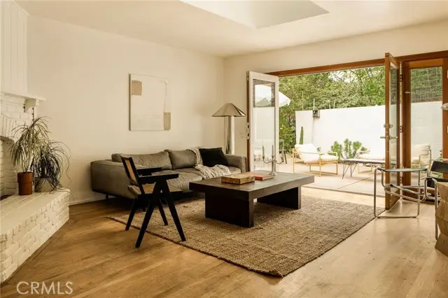 4175 Palmero, Los Angeles, CA 90065 - #3