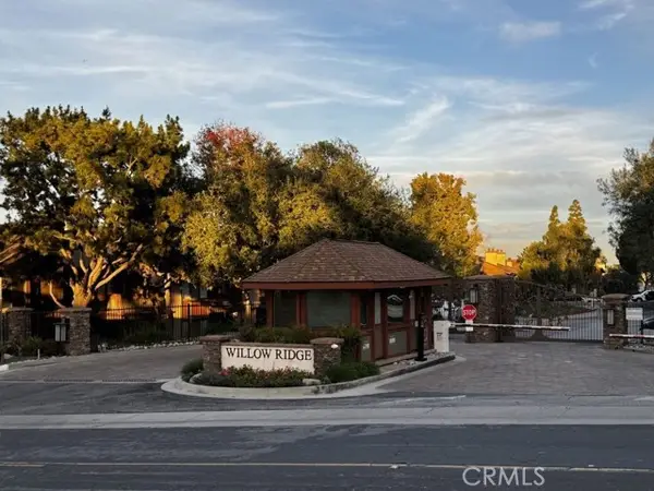 2504 Willow  #107, Signal Hill, CA 90755