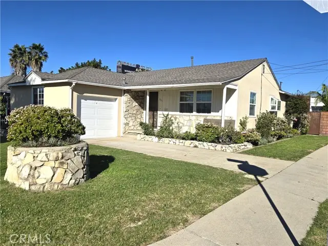 825 144th, Gardena, CA 90247 - #1