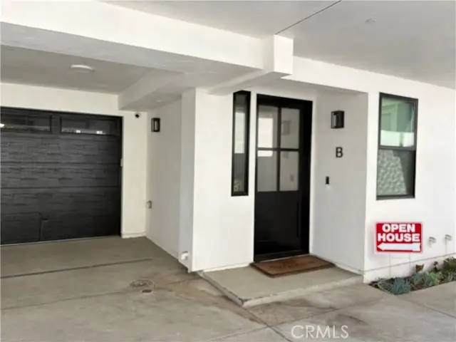 2621 Gates Avenue  #B, Redondo Beach, CA 90278 - #2