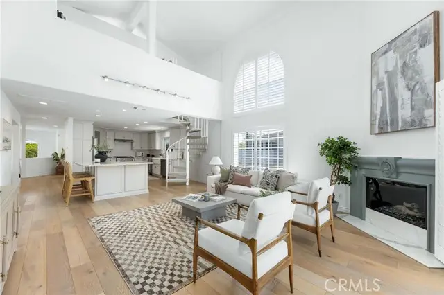 121 Helberta Avenue  #A, Redondo Beach, CA 90277 - #2