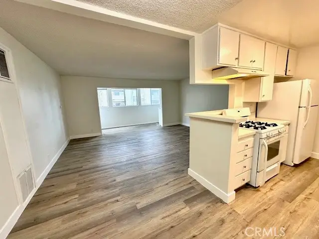 805 Glenway, Inglewood, CA 90302 - #2