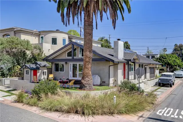 2700 Elm Avenue, Manhattan Beach, CA 90266 - #1