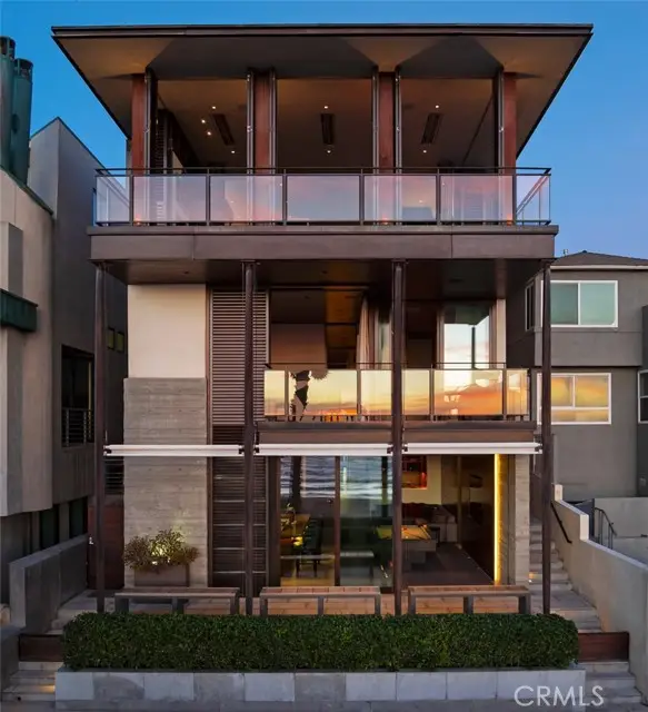 3216 The Strand, Manhattan Beach, CA 90266 - #1