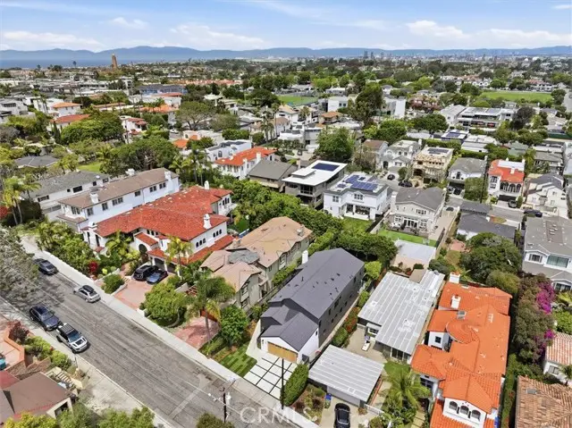 865 10th Street, Manhattan Beach, CA 90266 - #3