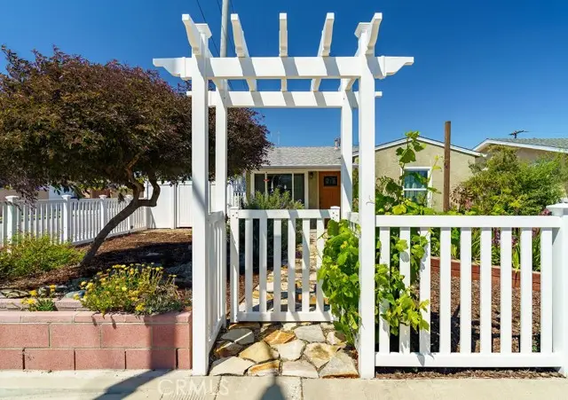 5039 132nd Street, Hawthorne, CA 90250 - #1
