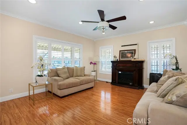 9417 Harvard Boulevard, Los Angeles, CA 90047 - #2