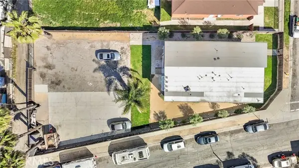 11513 Berendo, Los Angeles, CA 90044
