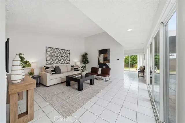 14352 Kipling Lane, Tustin, CA 92780 - #2