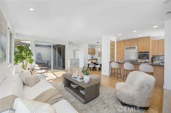 2303 Vista Drive, Manhattan Beach, CA 90266