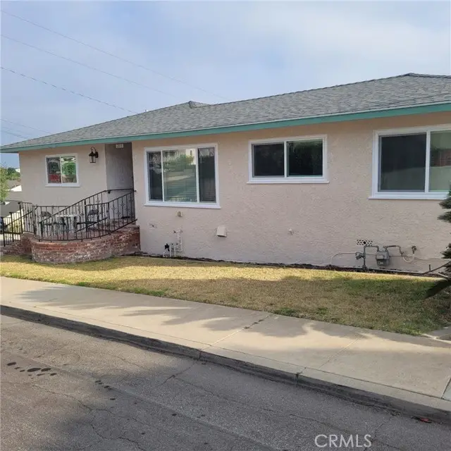 203 Sycamore Avenue, El Segundo, CA 90245 - #1