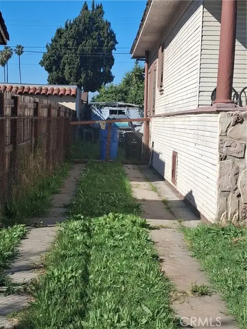 243 79, Los Angeles, CA 90003 - #3
