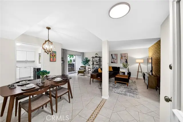 15020 Victory Boulevard  #104, Van Nuys, CA 91411 - #3