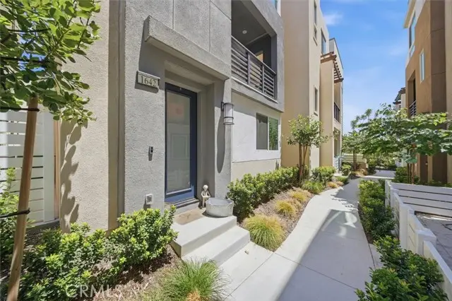 1642 Saratoga Lane, San Pedro, CA 90732 - #2