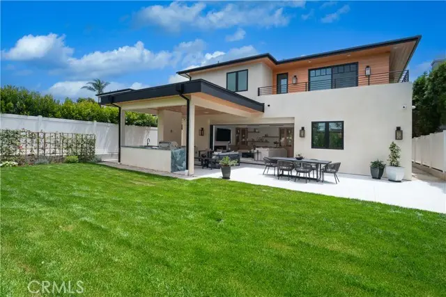 1823 8th Street, Manhattan Beach, CA 90266 - #3
