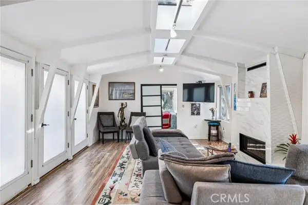 2041 Beverly Glen Boulevard, Los Angeles, CA 90077