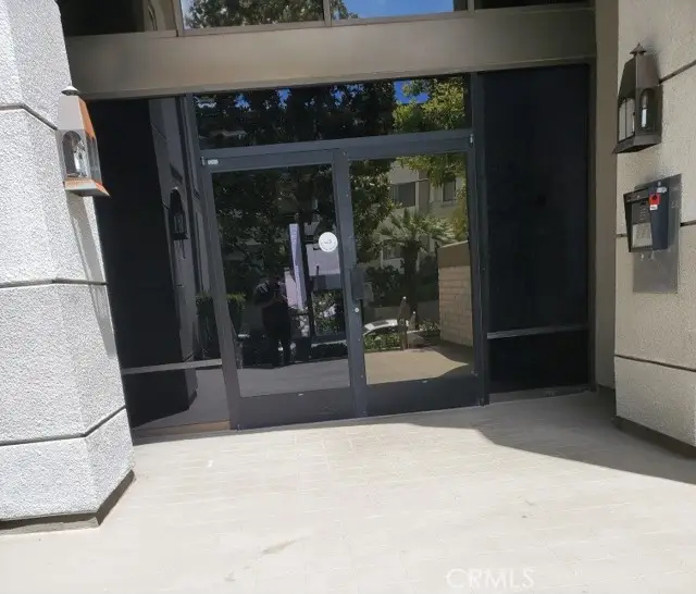 5340 Yarmouth  #205, Encino, CA 91316 - #1