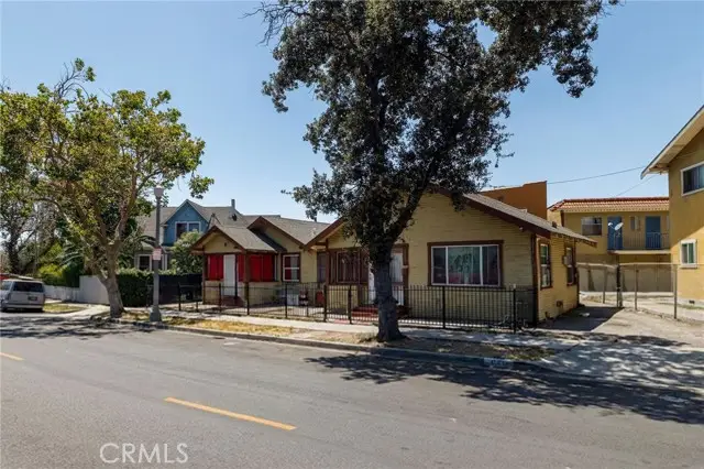 1273 Chestnut, Long Beach, CA 90813 - #2