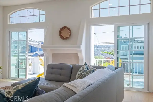 1021 Avenue D, Redondo Beach, CA 90277 - #3