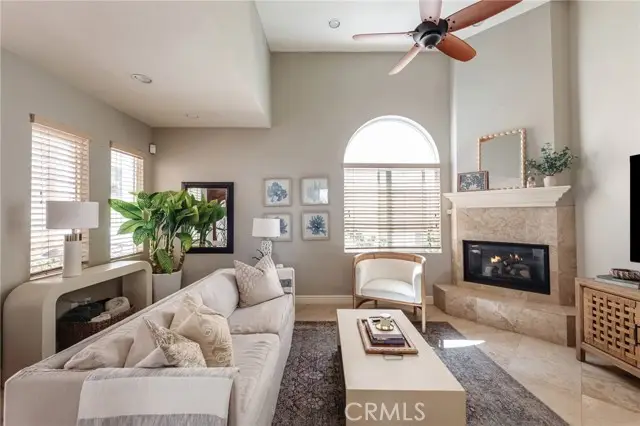 230 Ardmore Avenue, Hermosa Beach, CA 90254 - #1