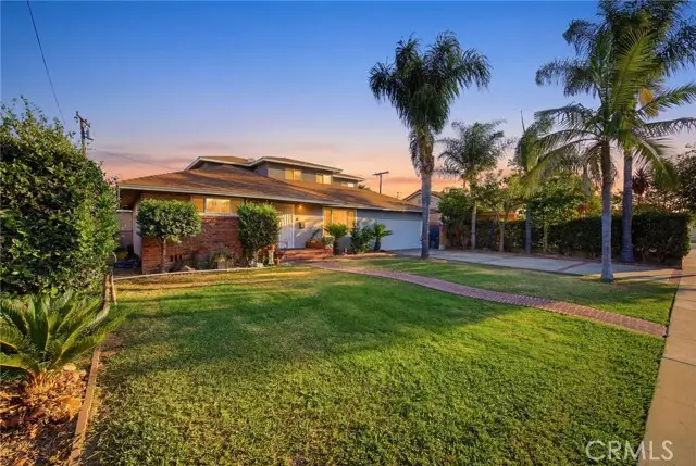 1306 14th Street, Santa Ana, CA 92701 - #1