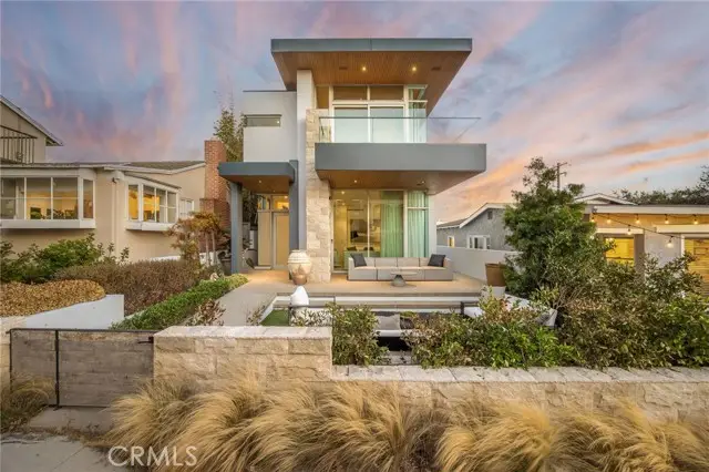 324 17th, Manhattan Beach, CA 90266 - #1