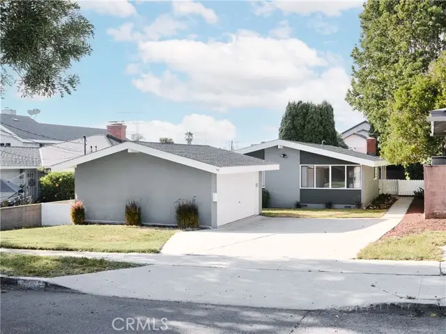 705 Palm, El Segundo, CA 90245 - #2