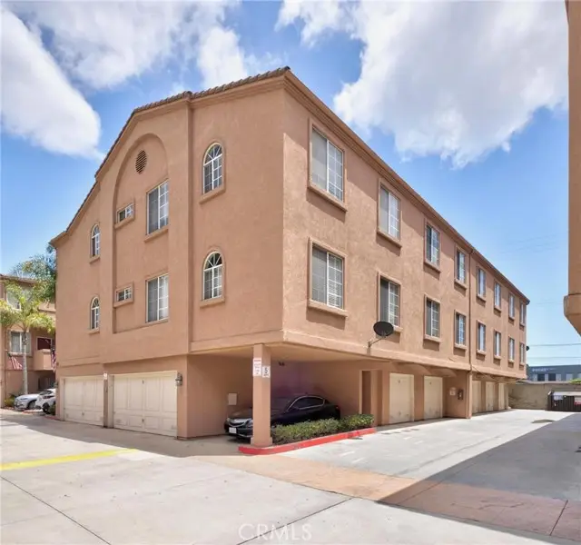 21846 S Vermont Ave  #3, Torrance, CA 90502 - #2