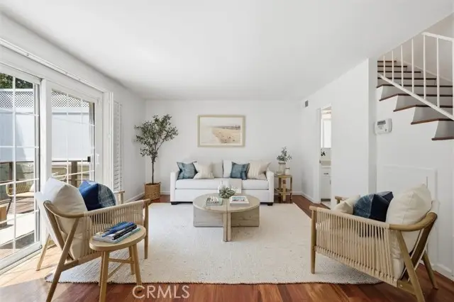 1609 Carver Street, Redondo Beach, CA 90278 - #2