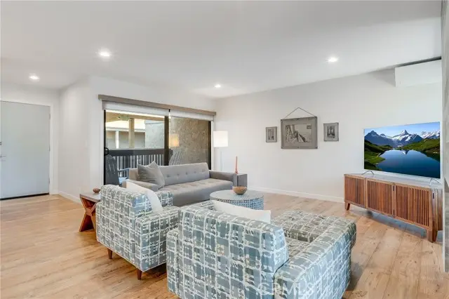 2538 2nd  #306, Long Beach, CA 90803 - #3