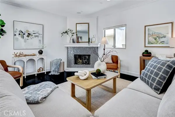 429 11th Street, Hermosa Beach, CA 90254
