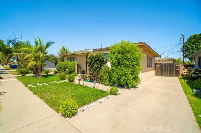 1208 Stoneacre, Compton, CA 90221 - #3