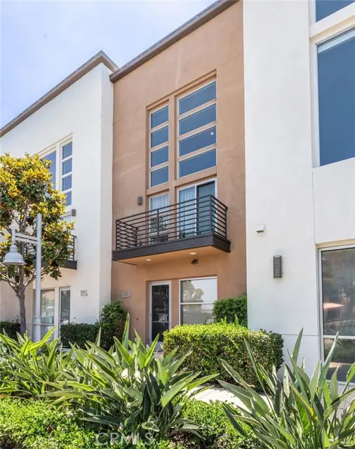 1540 Artesia Square  #D, Gardena, CA 90248