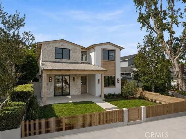 640 33rd Street, Manhattan Beach, CA 90266 - #1