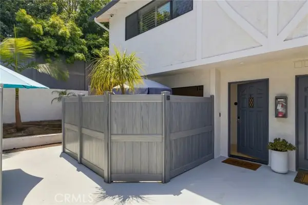 1456 Manhattan Beach Boulevard  #D, Manhattan Beach, CA 90266
