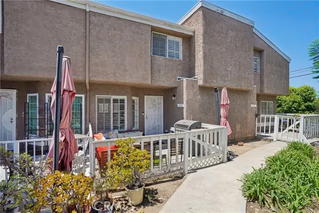 1599 Jefferson Boulevard, Los Angeles, CA 90018 - #2