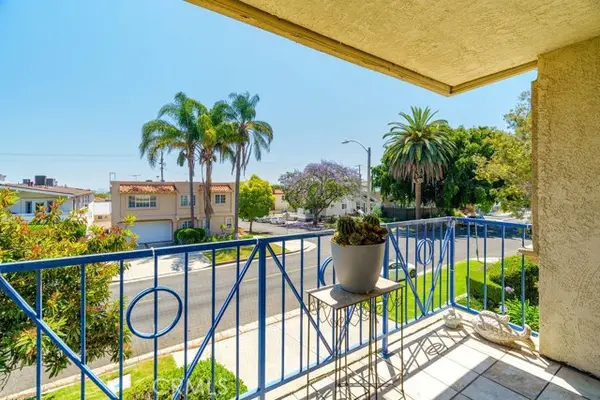 1110 10th Street  #104, San Pedro, CA 90731