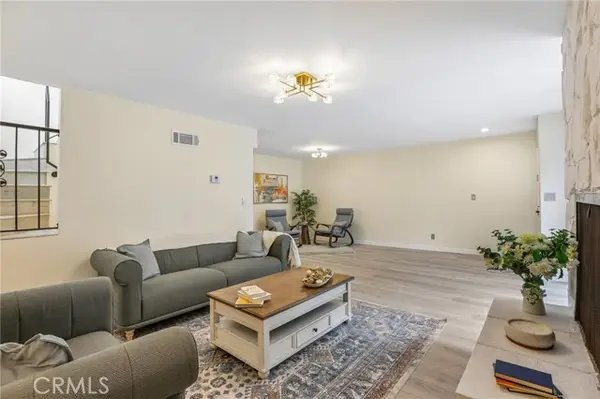 8105 Redlands Street  #107, Playa Del Rey, CA 90293