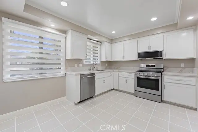 18406 Florwood Avenue, Torrance, CA 90504 - #3
