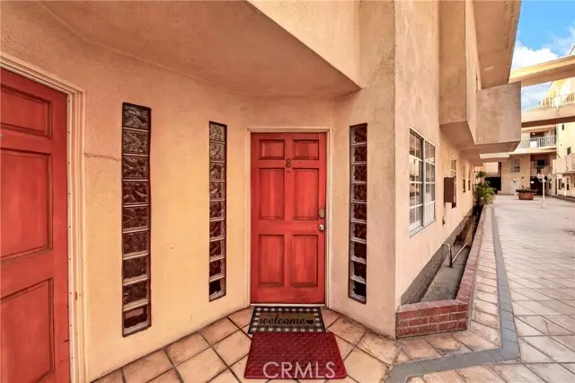 321 W. Queen St. Unit 8, Inglewood, CA 90301 - #1